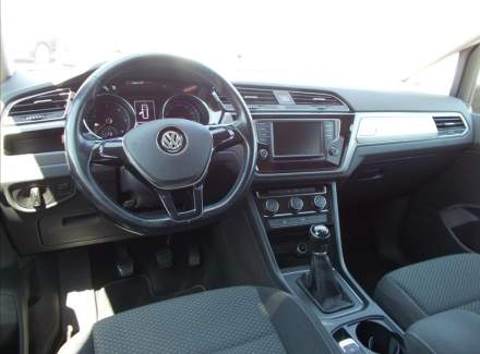 Volkswagen - Touran