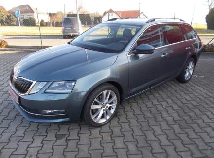 Škoda - Octavia