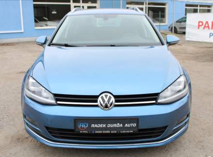 Volkswagen - Golf