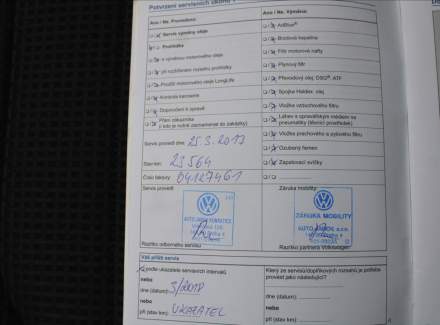 Volkswagen - Golf