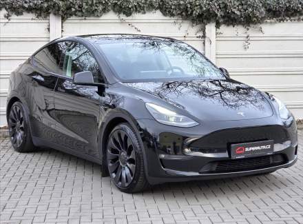 Tesla - Model Y