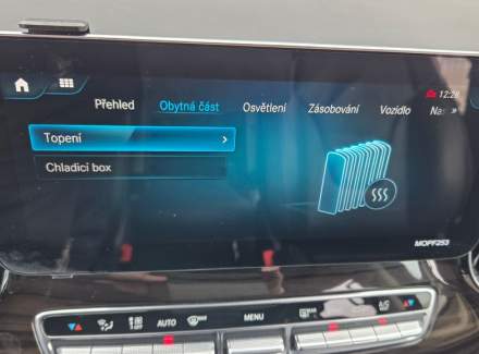 Mercedes-Benz - V-class