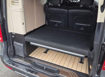 Mercedes-Benz - V-class