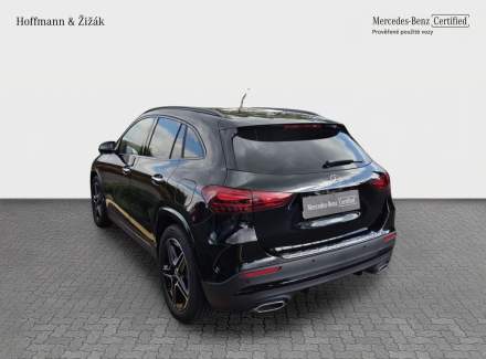 Mercedes-Benz - GLA