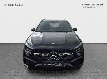Mercedes-Benz - GLA