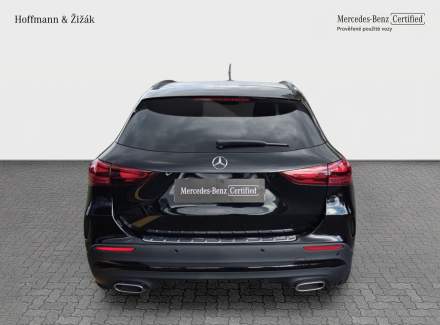 Mercedes-Benz - GLA