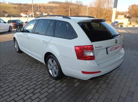 Škoda - Octavia