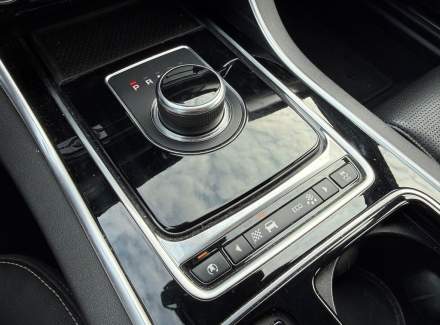 Jaguar - XF