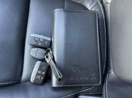 Jaguar - XF