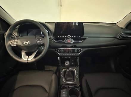 Hyundai - i30