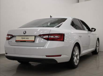 Škoda - Superb