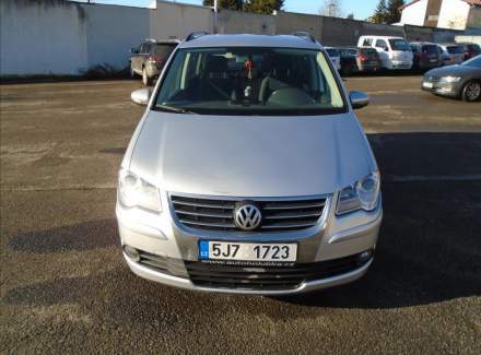 Volkswagen - Touran