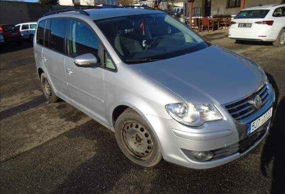 Volkswagen - Touran