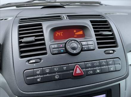 Mercedes-Benz - Viano