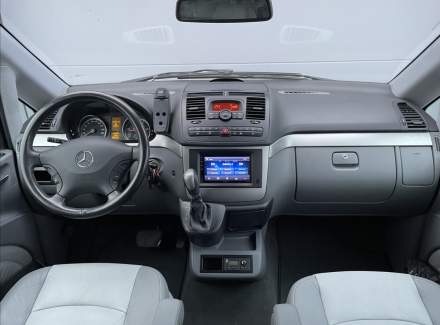 Mercedes-Benz - Viano