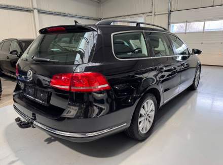Volkswagen - Passat