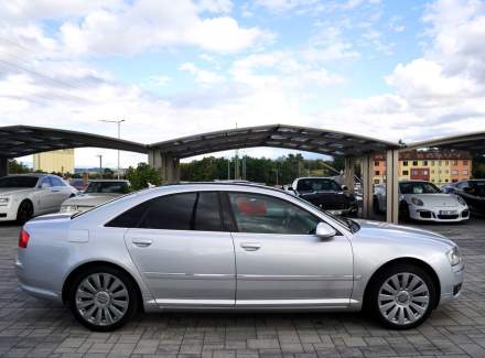 Audi - A8