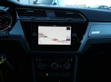 Volkswagen - Touran