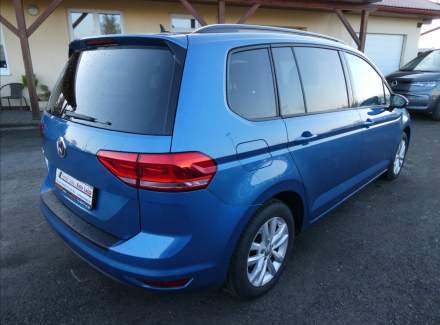 Volkswagen - Touran