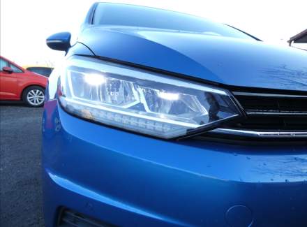 Volkswagen - Touran