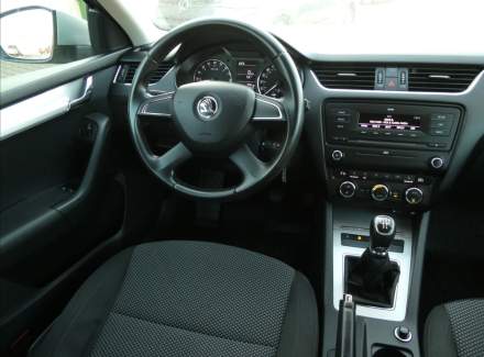 Škoda - Octavia