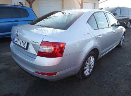 Škoda - Octavia