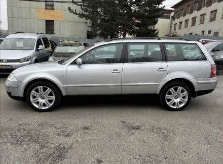 Volkswagen - Passat