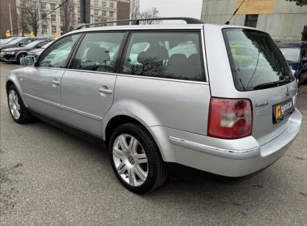 Volkswagen - Passat