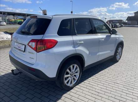 Suzuki - Vitara