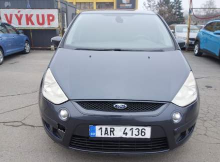 Ford - S-MAX