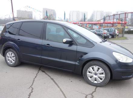 Ford - S-MAX