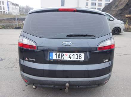 Ford - S-MAX