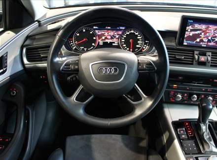 Audi - A6