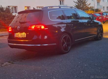 Volkswagen - Passat
