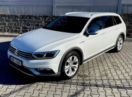 Volkswagen - Passat