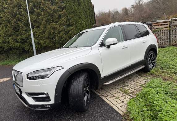 Volvo - XC90