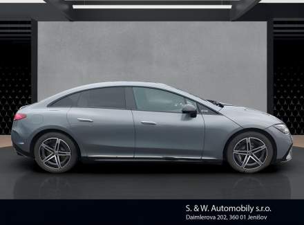 Mercedes-Benz - EQE