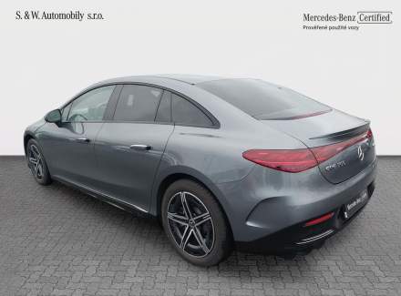 Mercedes-Benz - EQE