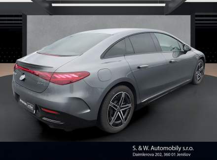 Mercedes-Benz - EQE