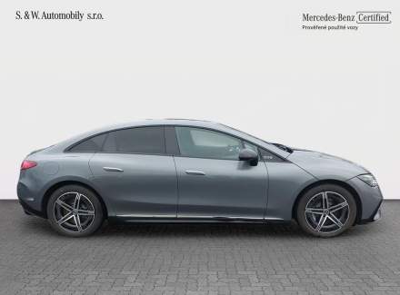 Mercedes-Benz - EQE