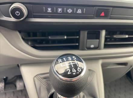 Volkswagen - Caravelle