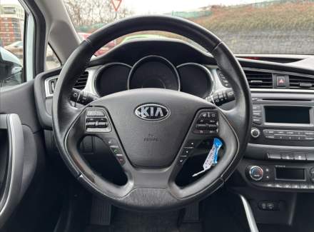 Kia - Cee'd