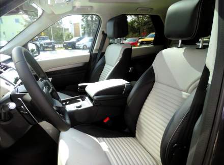 Land Rover - Discovery