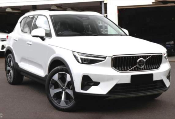Volvo - XC40