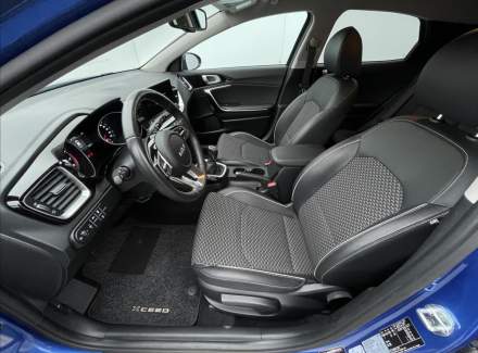 Kia - XCeed