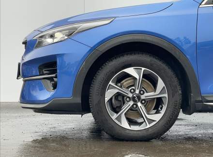 Kia - XCeed