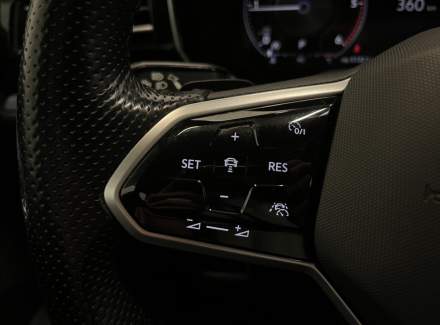 Volkswagen - Touareg