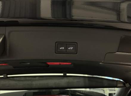 Volkswagen - Touareg