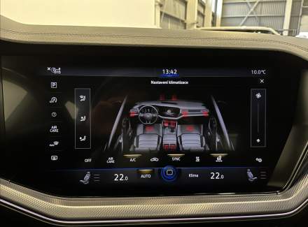 Volkswagen - Touareg