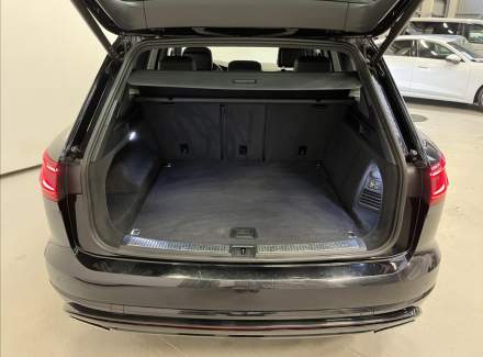 Volkswagen - Touareg